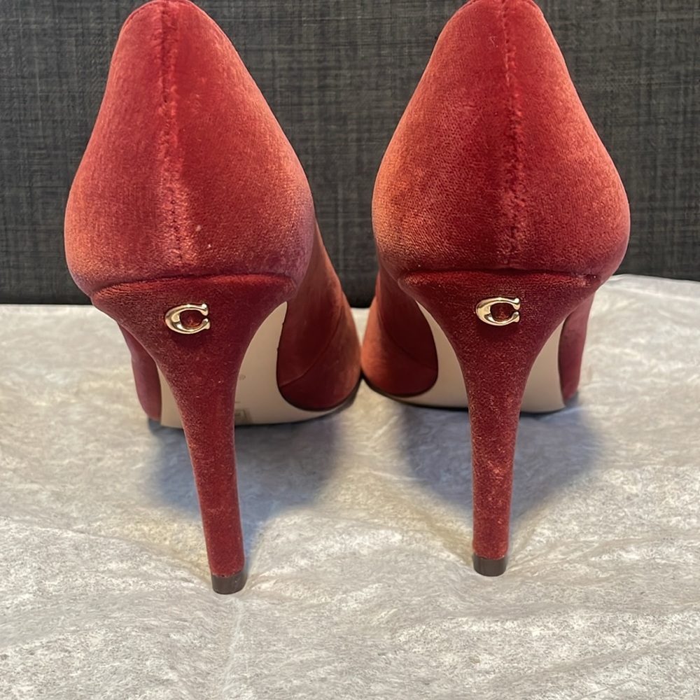 Coach Skyler Velvet Heels - Picture 3 of 6